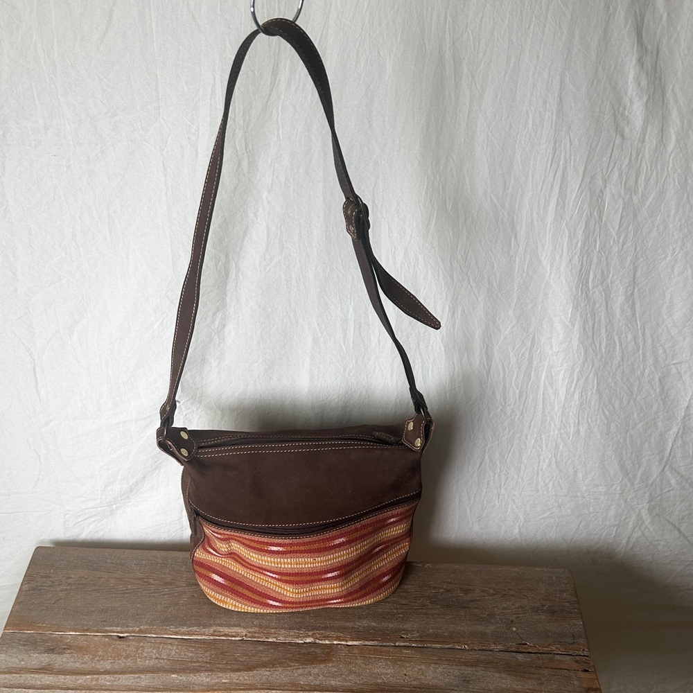 Elegant Brown and Red Striped Crossbody Bag - Picture 2 of 6
